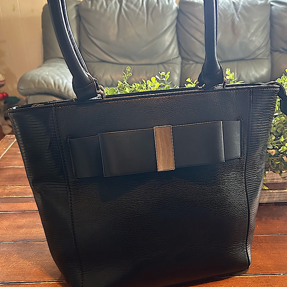 Black Purse
